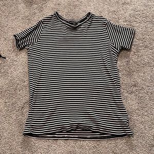 Brandy Melville Black and White oversized T shirt